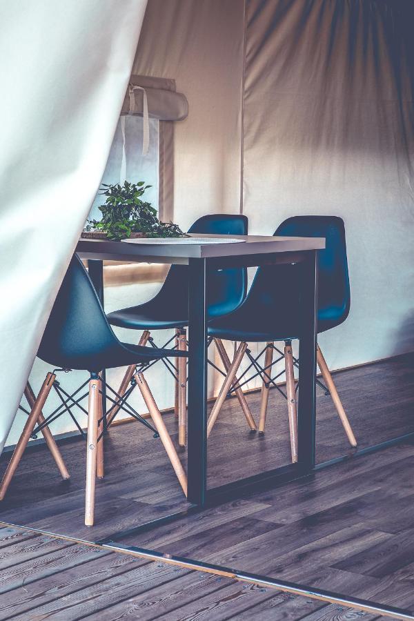 Glamping Pod Gwiazdami Pietrusza Wola Ξενοδοχείο Εξωτερικό φωτογραφία