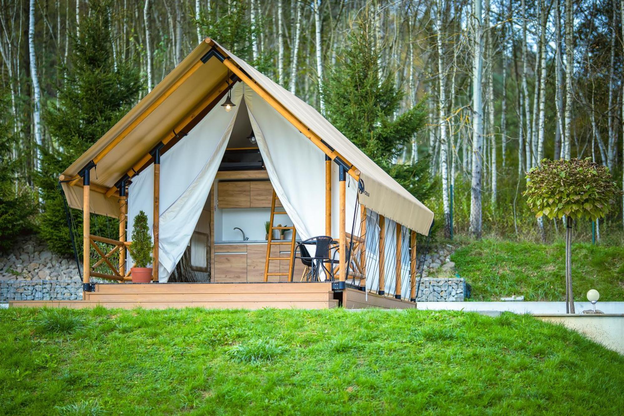 Glamping Pod Gwiazdami Pietrusza Wola Ξενοδοχείο Εξωτερικό φωτογραφία